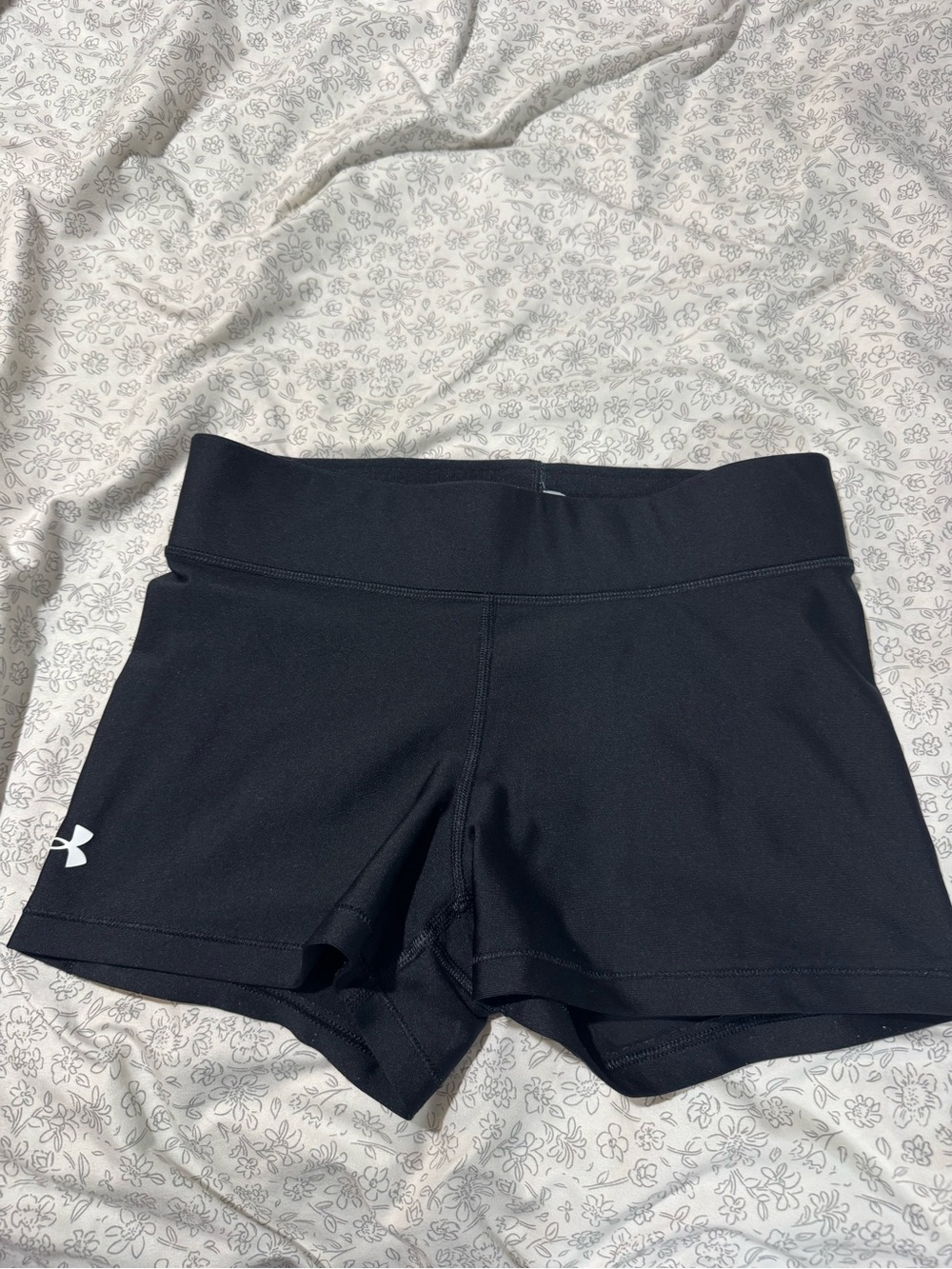Under Armour Women's Black Athletic Compression Shorts